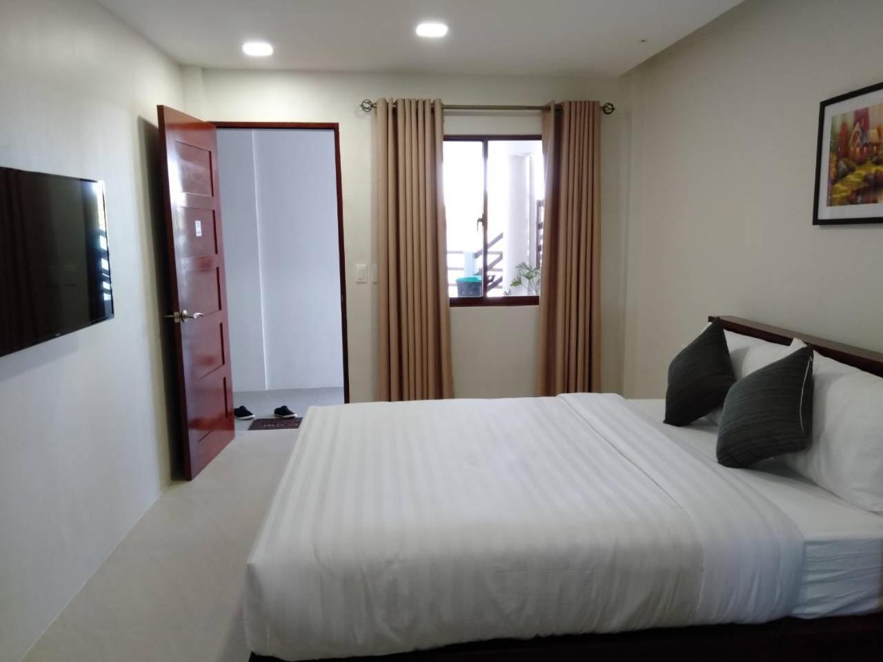 Nirvana Resort Puerto Galera Eksteriør billede
