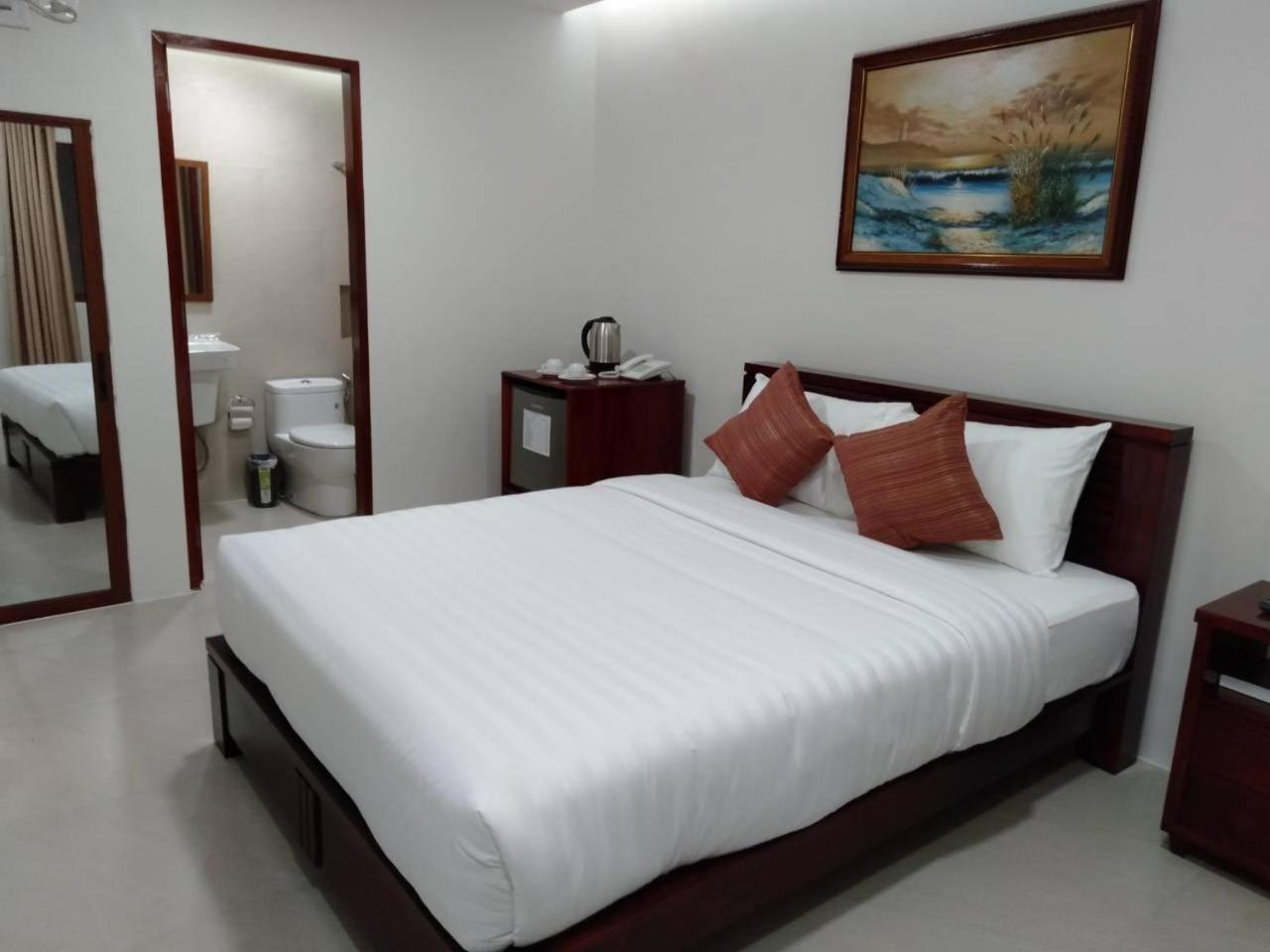 Nirvana Resort Puerto Galera Eksteriør billede