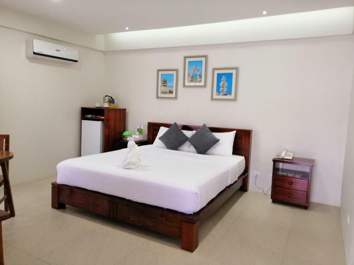 Nirvana Resort Puerto Galera Eksteriør billede