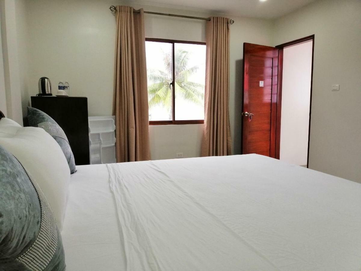 Nirvana Resort Puerto Galera Eksteriør billede